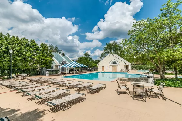 Nashville, TN 37215,301 Boxmere Pl