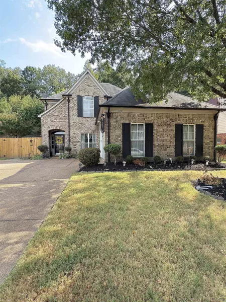 10281 HAMILTON VIEW DR, Cordova, TN 38016