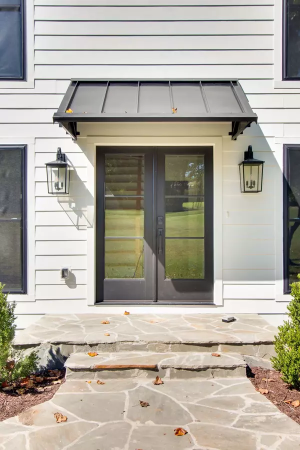 Franklin, TN 37069,2513 Hillsboro Rd