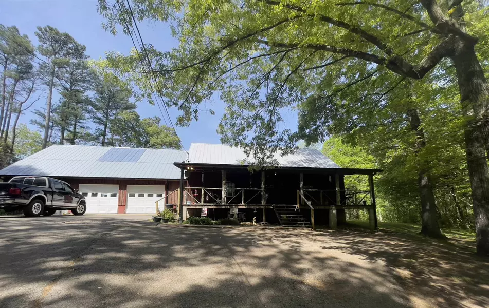 3493 RIVERSIDE DR, Jackson, TN 38301