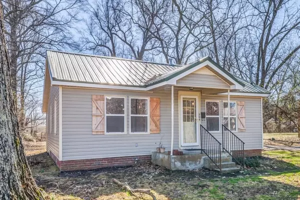 704 GAY ST, Brownsville, TN 38012