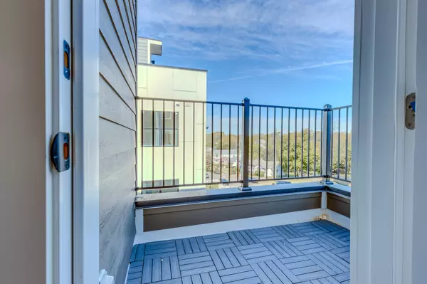 Nashville, TN 37206,110B Myrtle St #B