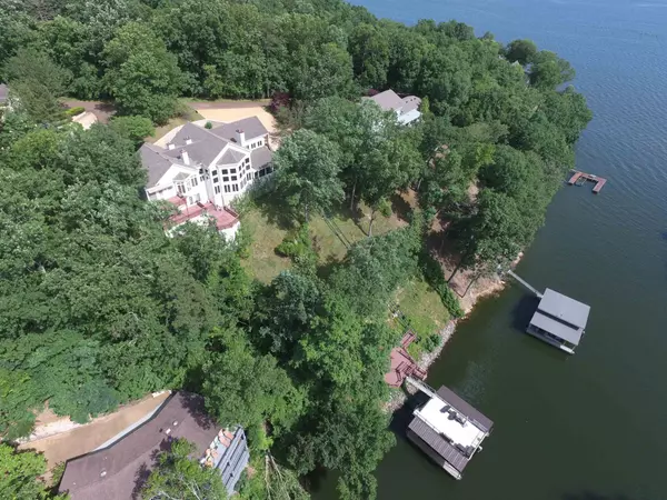 50 POINT GRAND CT,  Savannah,  TN 38372