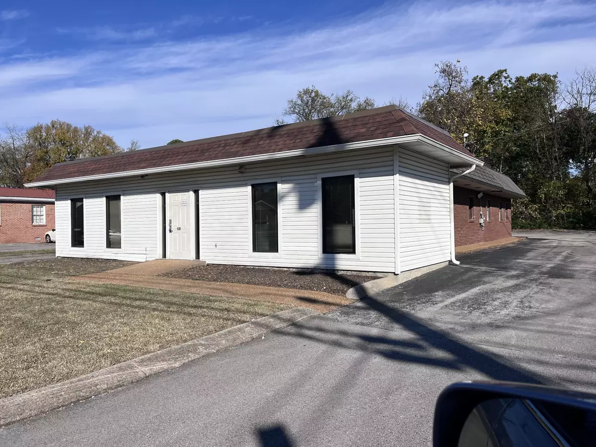 Lebanon, TN 37087,521 W Main Street