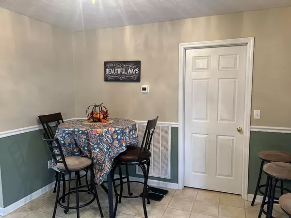 Lafayette, TN 37083,251 Walton Chapel Rd