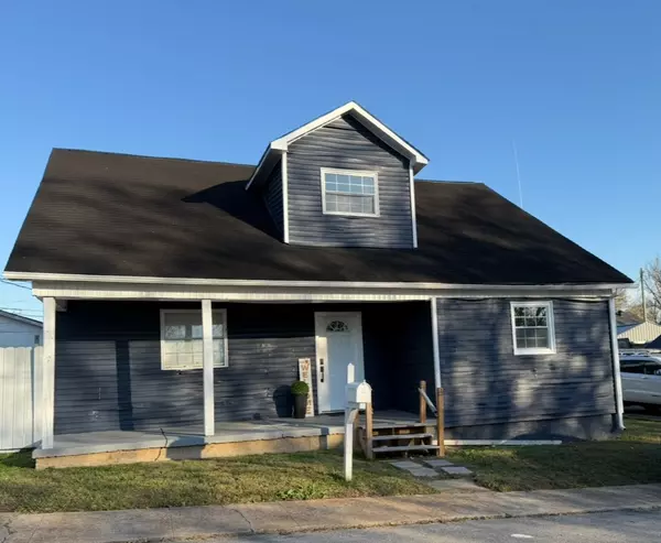 112 Cato St, Hartsville, TN 37074