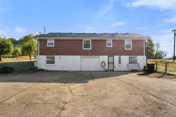 Nashville, TN 37207,4012 Oxbow Dr