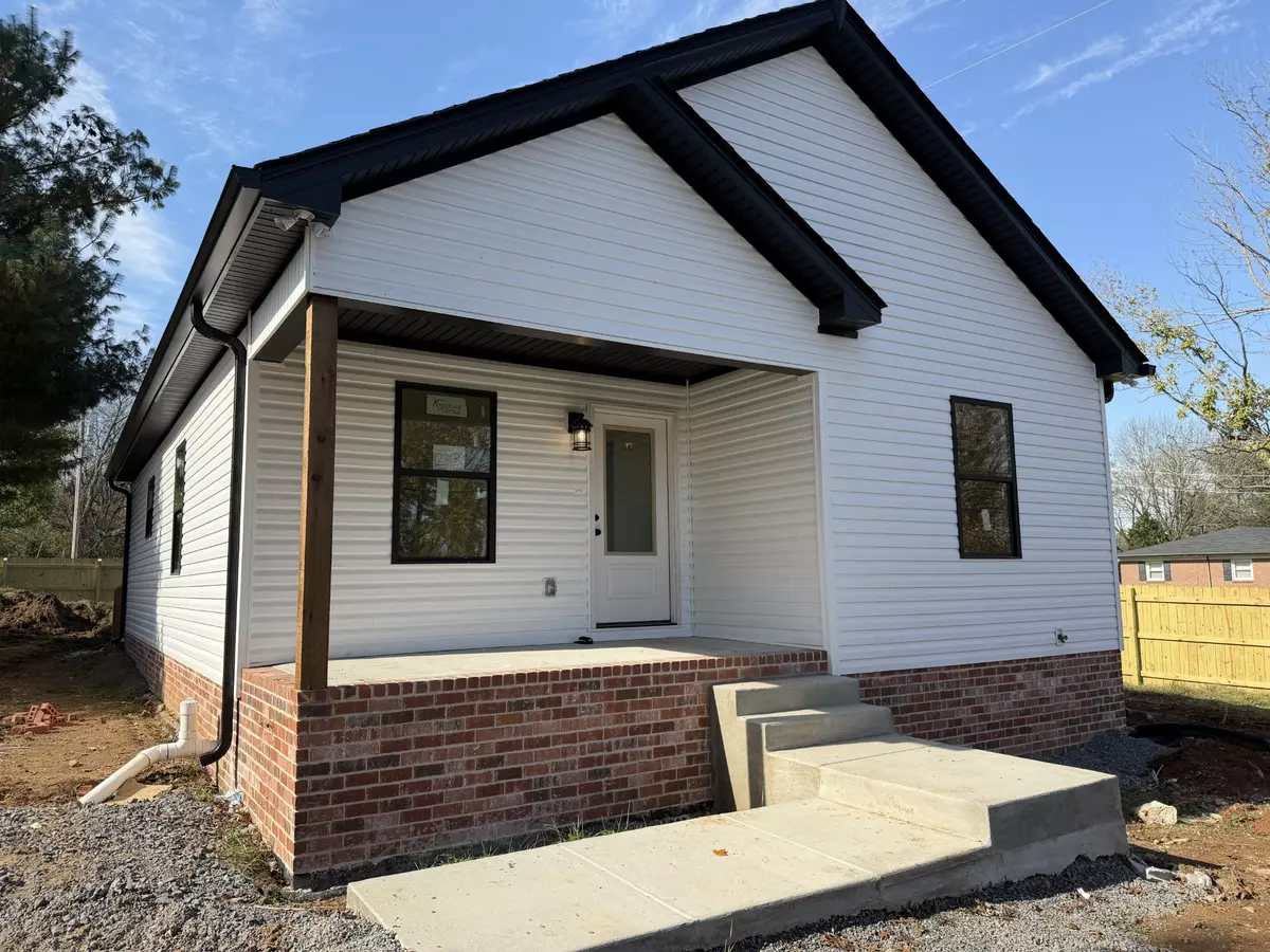 Portland, TN 37148,1243 S Russell St