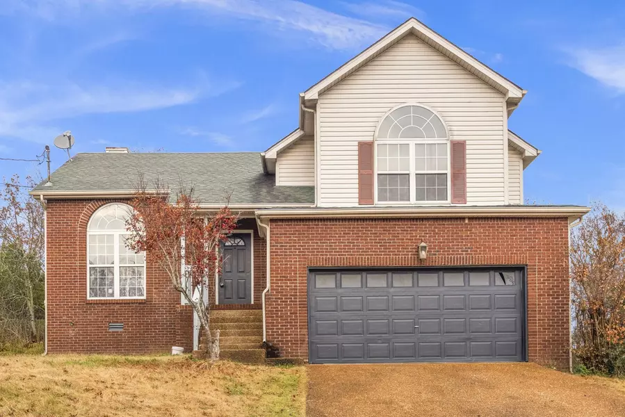 4305 Winton Dr, Antioch, TN 37013