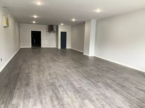 Lawrenceburg, TN 38464,1213 W Gaines St #A