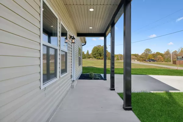 Bon Aqua, TN 37025,10154 Rocky Point Rd