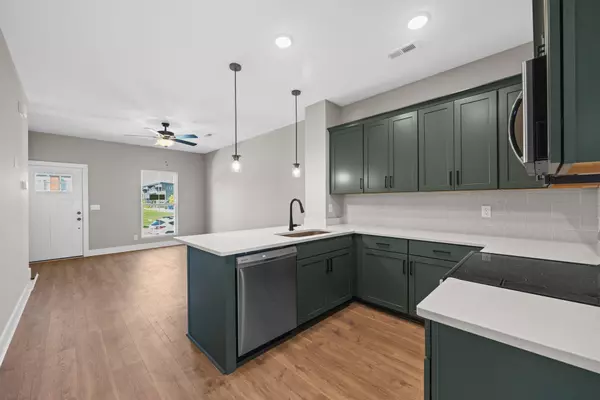 Chattanooga, TN 37404,2413 E 17th Street