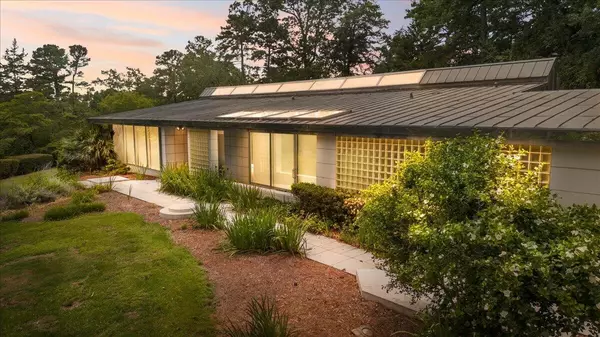 Dalton, GA 30720,1218 Wildwood Lane