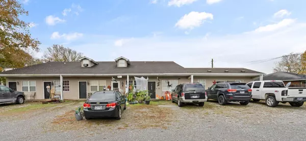 Vanleer, TN 37181,4819 Highway 49 #W