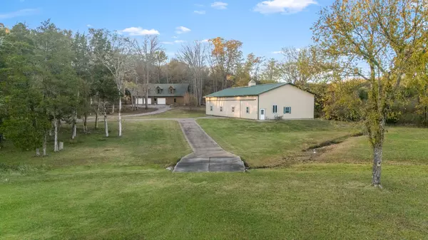 Christiana, TN 37037,9203 Cobb Rd