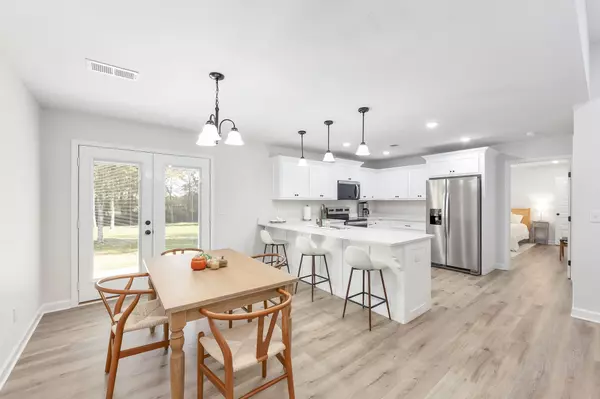 Henderson, TN 38340,448 Old Jackson Rd