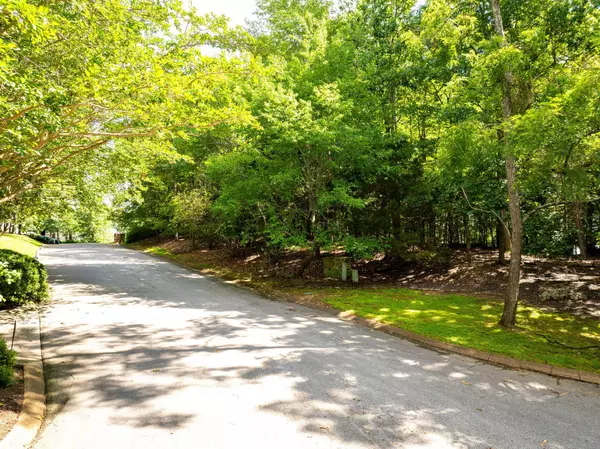 Harrison, TN 37341,7306 Creek Ridge Drive