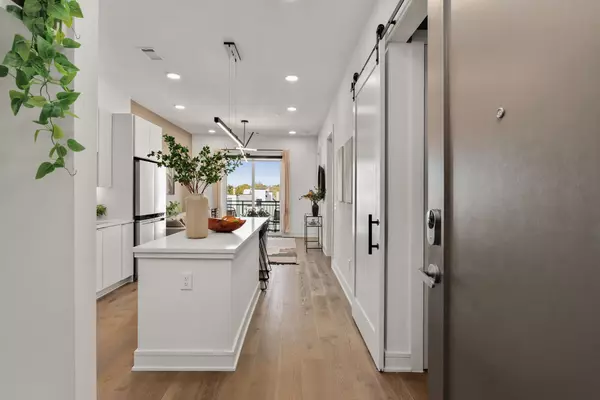 Nashville, TN 37208,1125 10th Ave #N #407