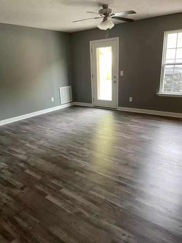 Carthage, TN 37030,130 Main St #S #2