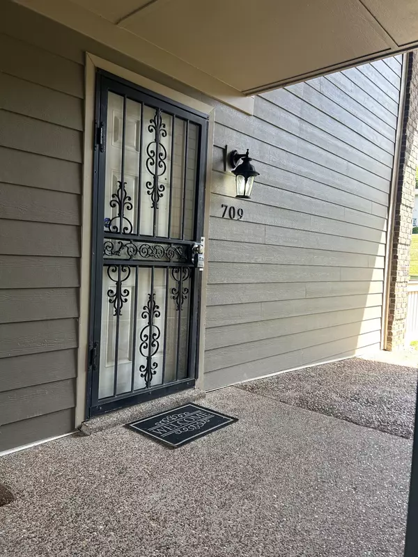 Nashville, TN 37211,709 Ashlawn Pl