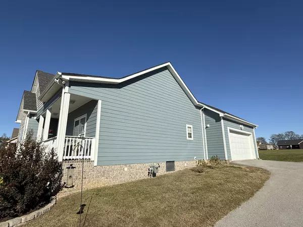 Castalian Springs, TN 37031,132 Historic Dr