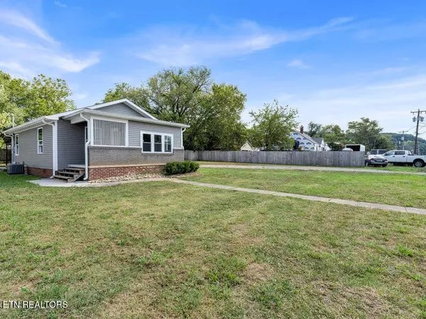 Maryville, TN 37804,2334 Old Knoxville Pike