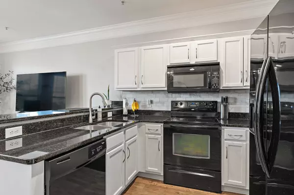 Nashville, TN 37204,2310 Elliott Ave #823