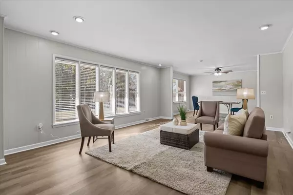 New Johnsonville, TN 37134,827 Long St