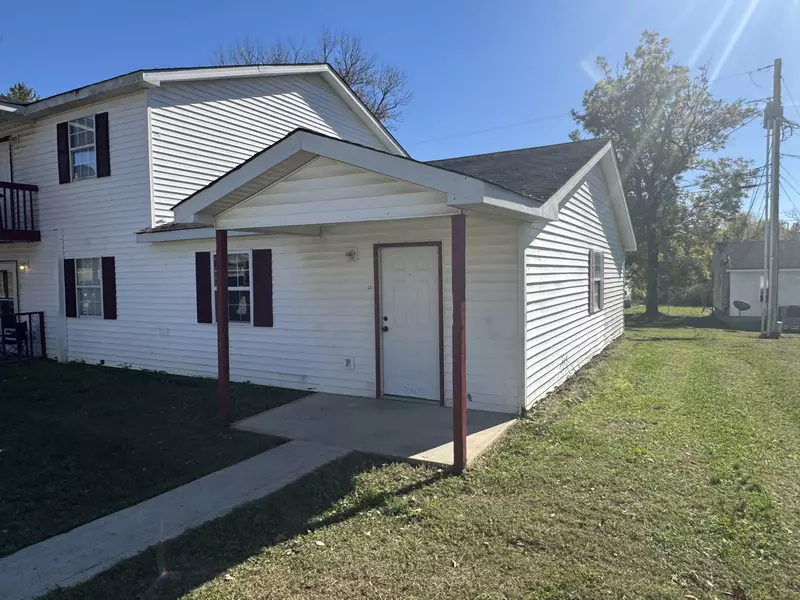 1523 Yager Rd #C3, Mcminnville, TN 37110