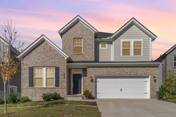 422 Meandering Way, White House, TN 37188