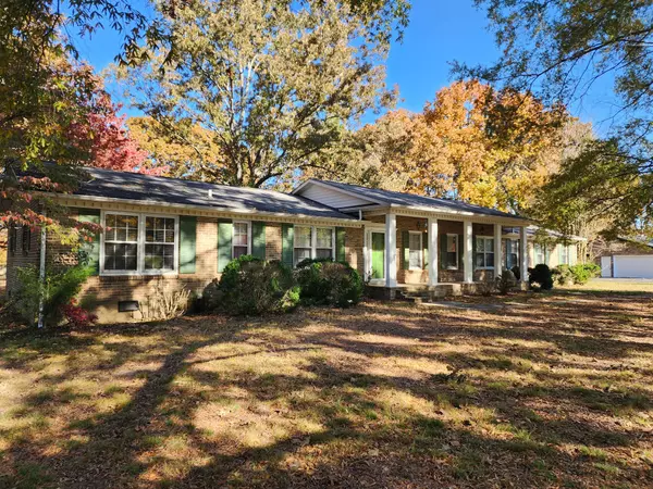 Tullahoma, TN 37388,303 Twelve Oaks Rd