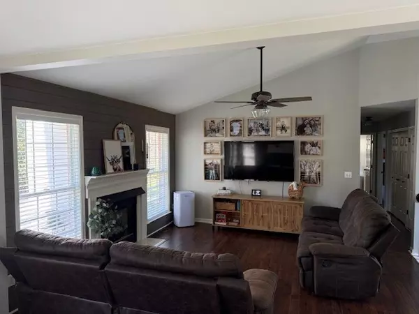 Spring Hill, TN 37174,80 Oak Valley Dr