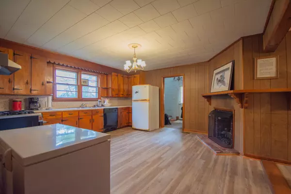 Pulaski, TN 38478,2979 Indian Creek Rd