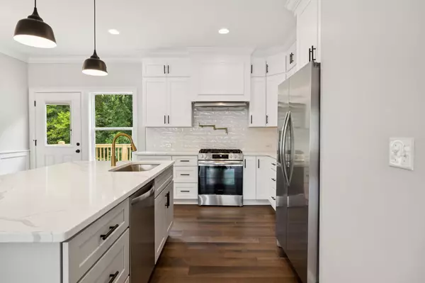 Brush Creek, TN 38547,123 Casey Street