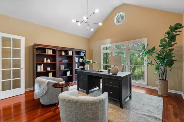 Nashville, TN 37221,5720 Templegate Drive