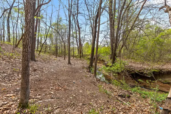 Hixson, TN 37343,5925 Winding Lane