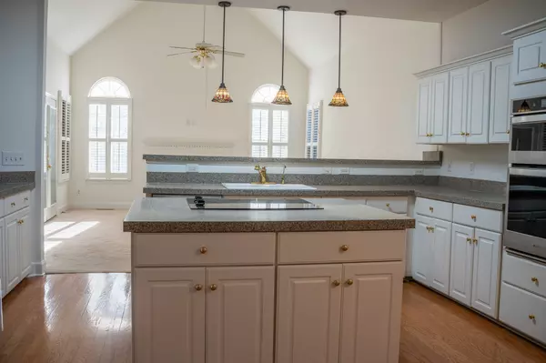 Brentwood, TN 37027,5417 Brownstone Dr