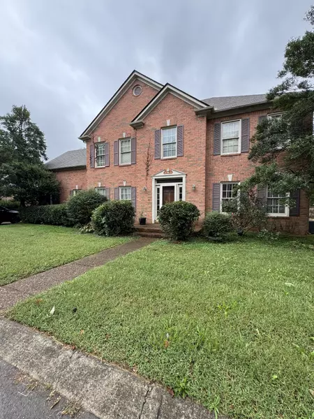 124 Sequoyah Ln, Nashville, TN 37221