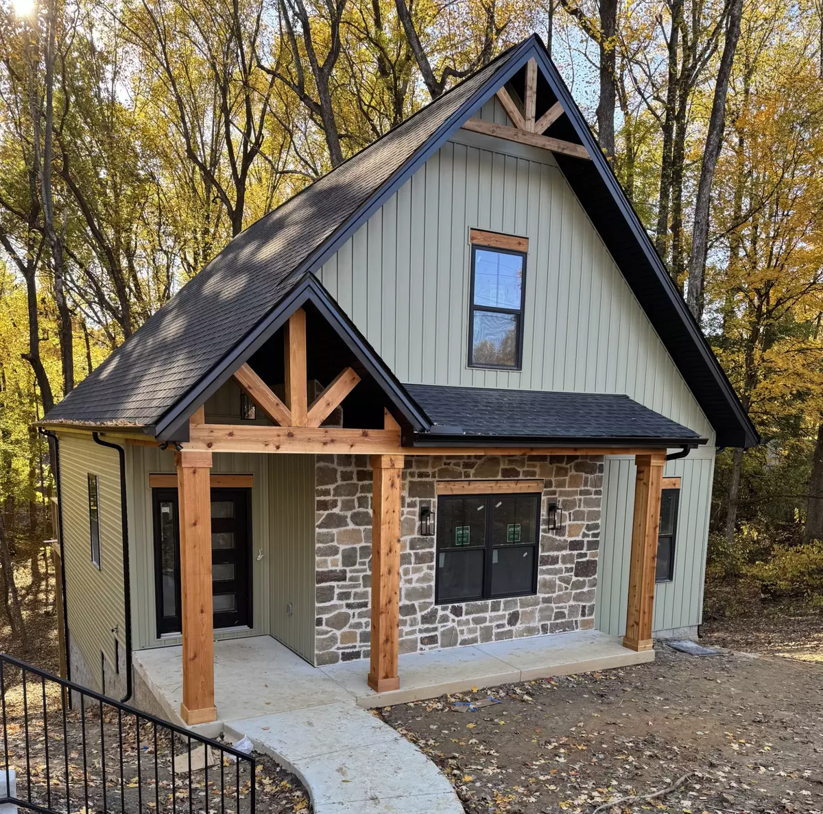 White House, TN 37188,1004 Tulip Dr