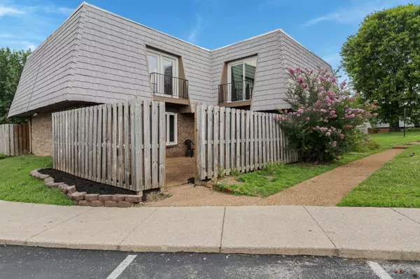 Madison, TN 37115,214 Cedarwood Ln #214