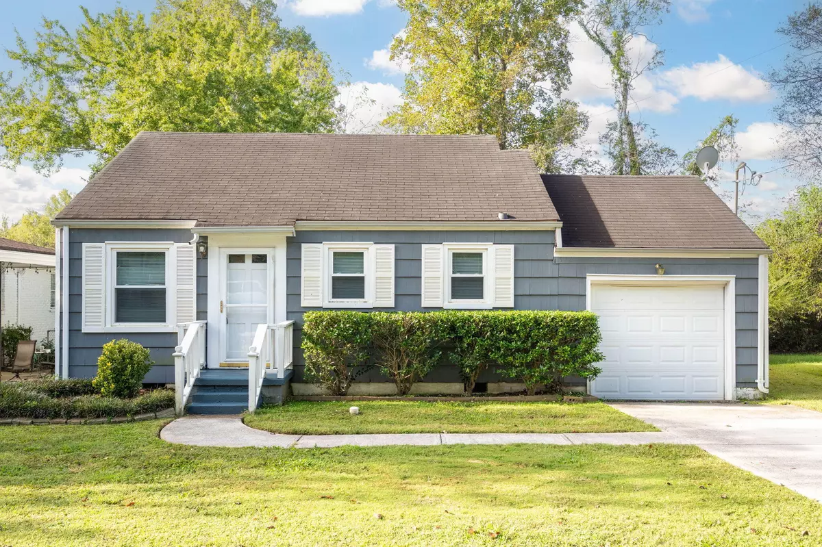 Chattanooga, TN 37412,4212 Dupont Street