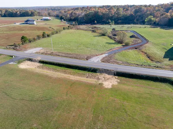 Dickson, TN 37055,555 Buddy Road