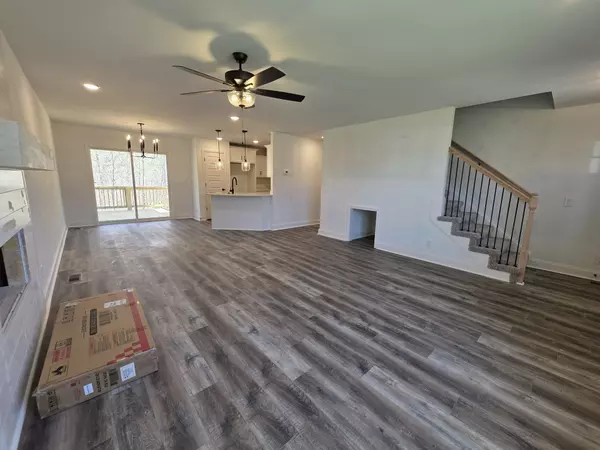 Clarksville, TN 37040,309 Wayne Hall Rd