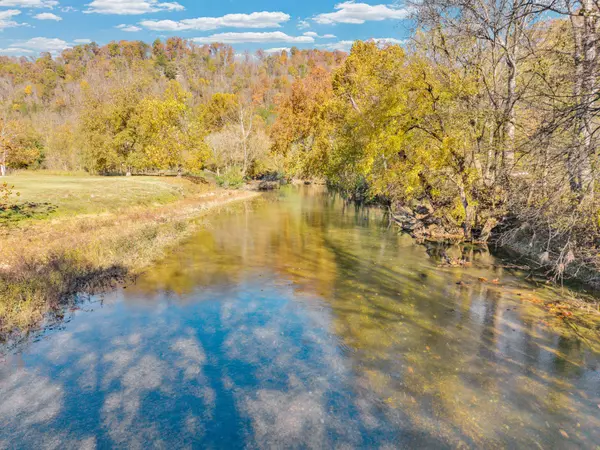 Gainesboro, TN 38562,0 Roaring River Rd