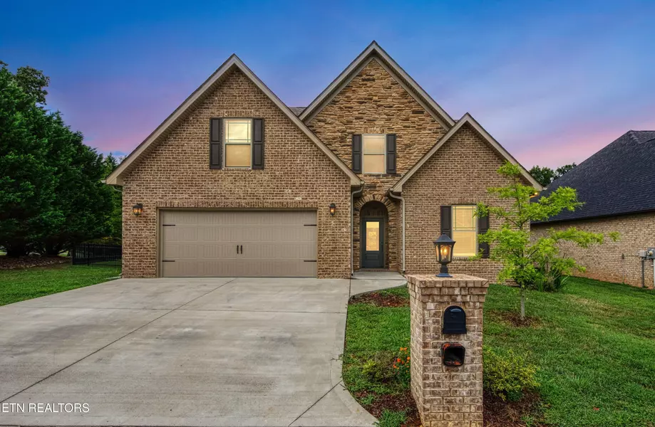 141 Olympic Drive, Lenoir City, TN 37771