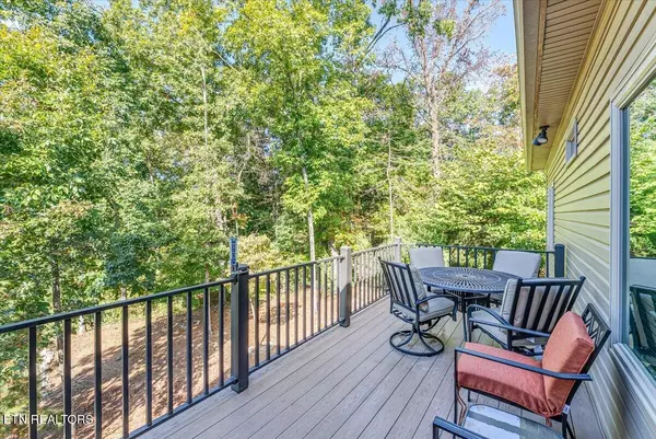 Loudon, TN 37774,400 Tanasi Way