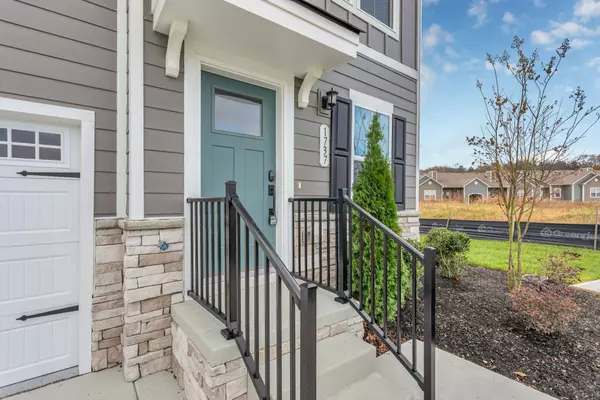 Columbia, TN 38401,1737 Horsepower Dr