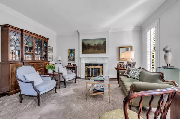 Nashville, TN 37215,815 Foster Hill