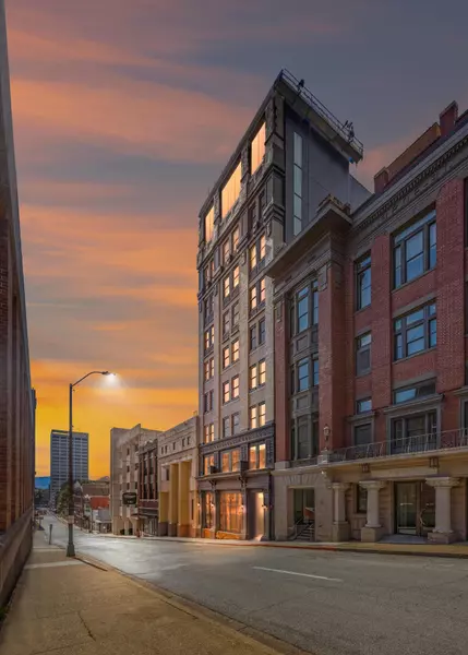 117 E 7th Street #211-D, Chattanooga, TN 37402