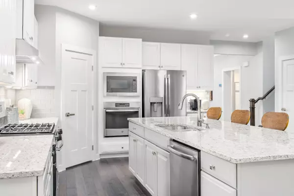 White House, TN 37188,3010 Thoroughbred Way